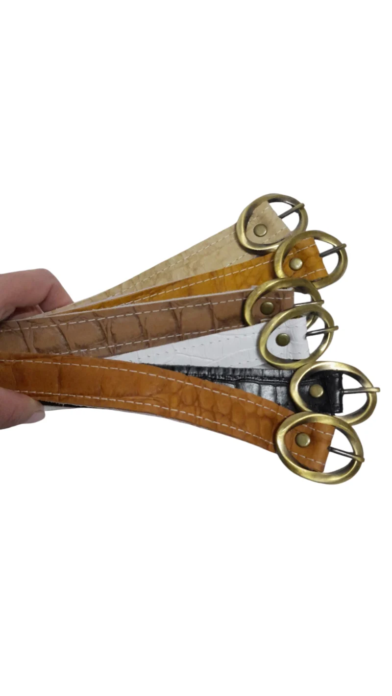 Cinto hebilla ovalada fino