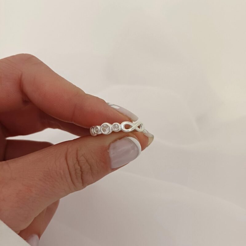 Anillo Infinito Brillos -Plata925 - Imagen 2