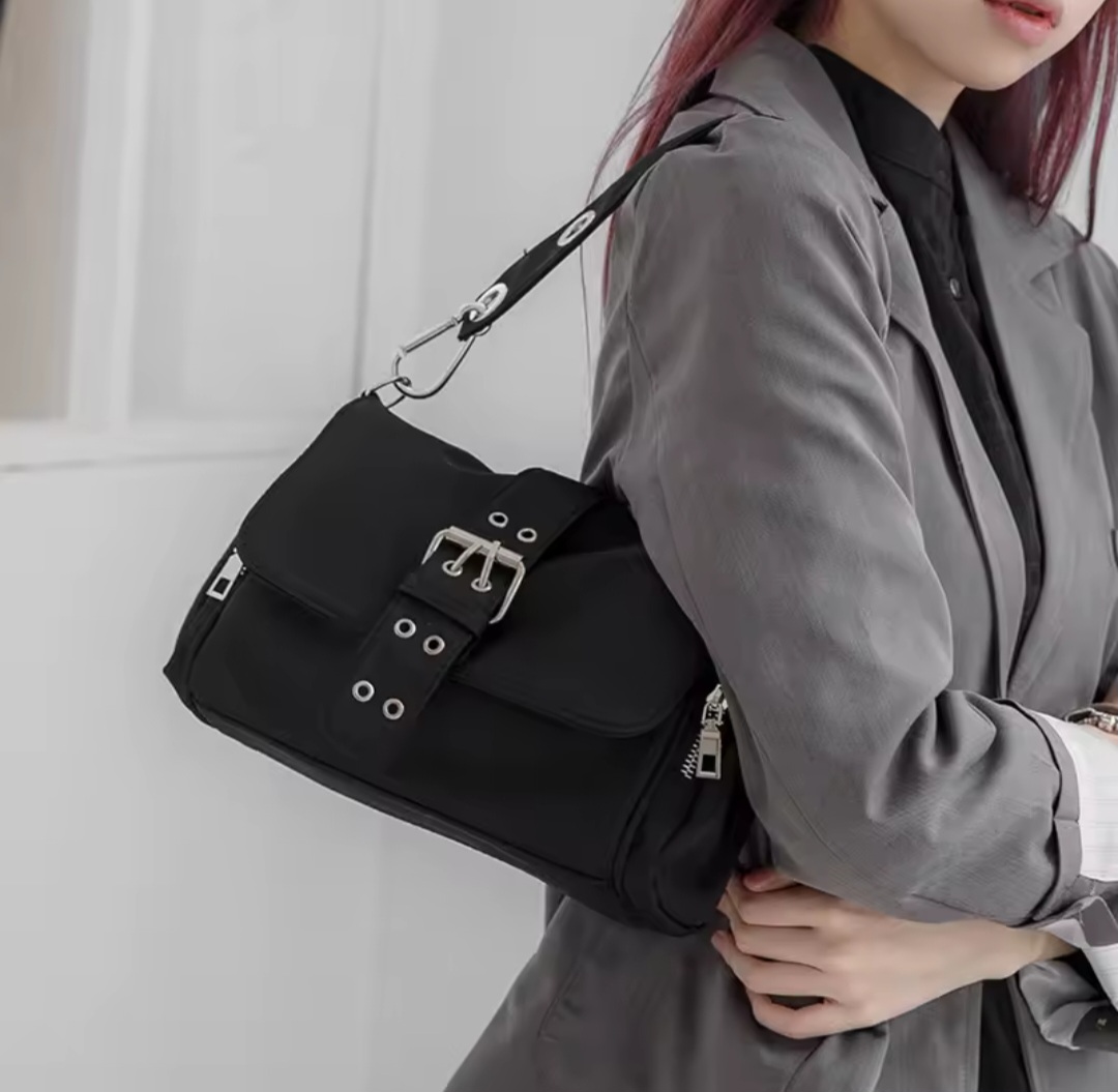 Cartera Angela -Negro