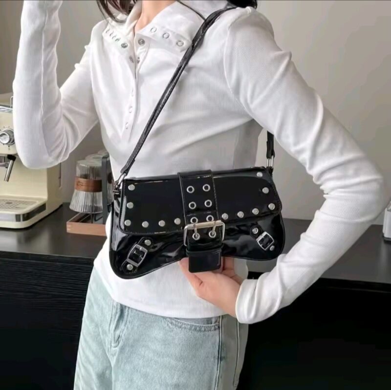 Mini Bag Charol -Lorenna - Imagen 2