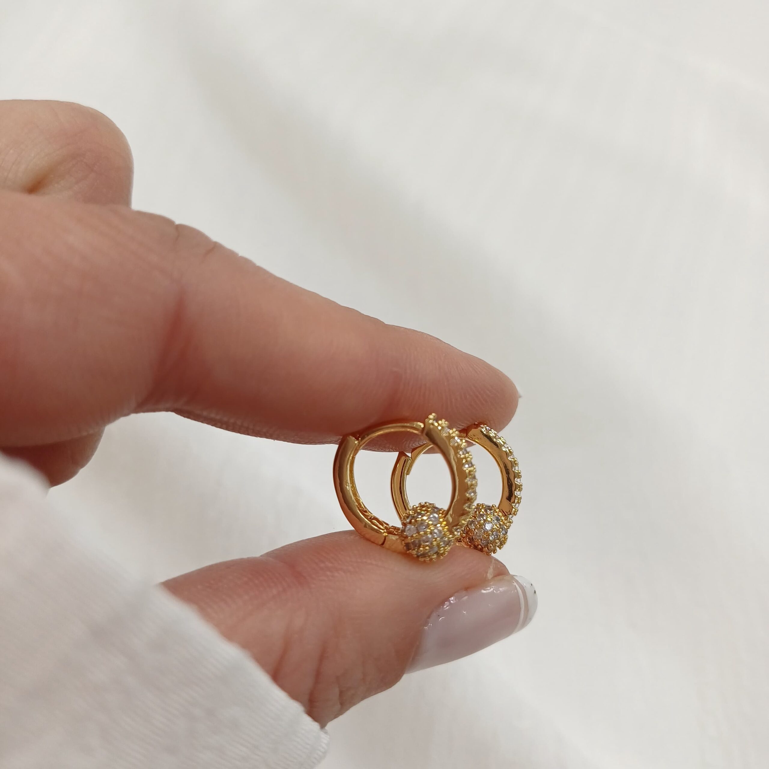 Aro Bolita Brillos -Dorado