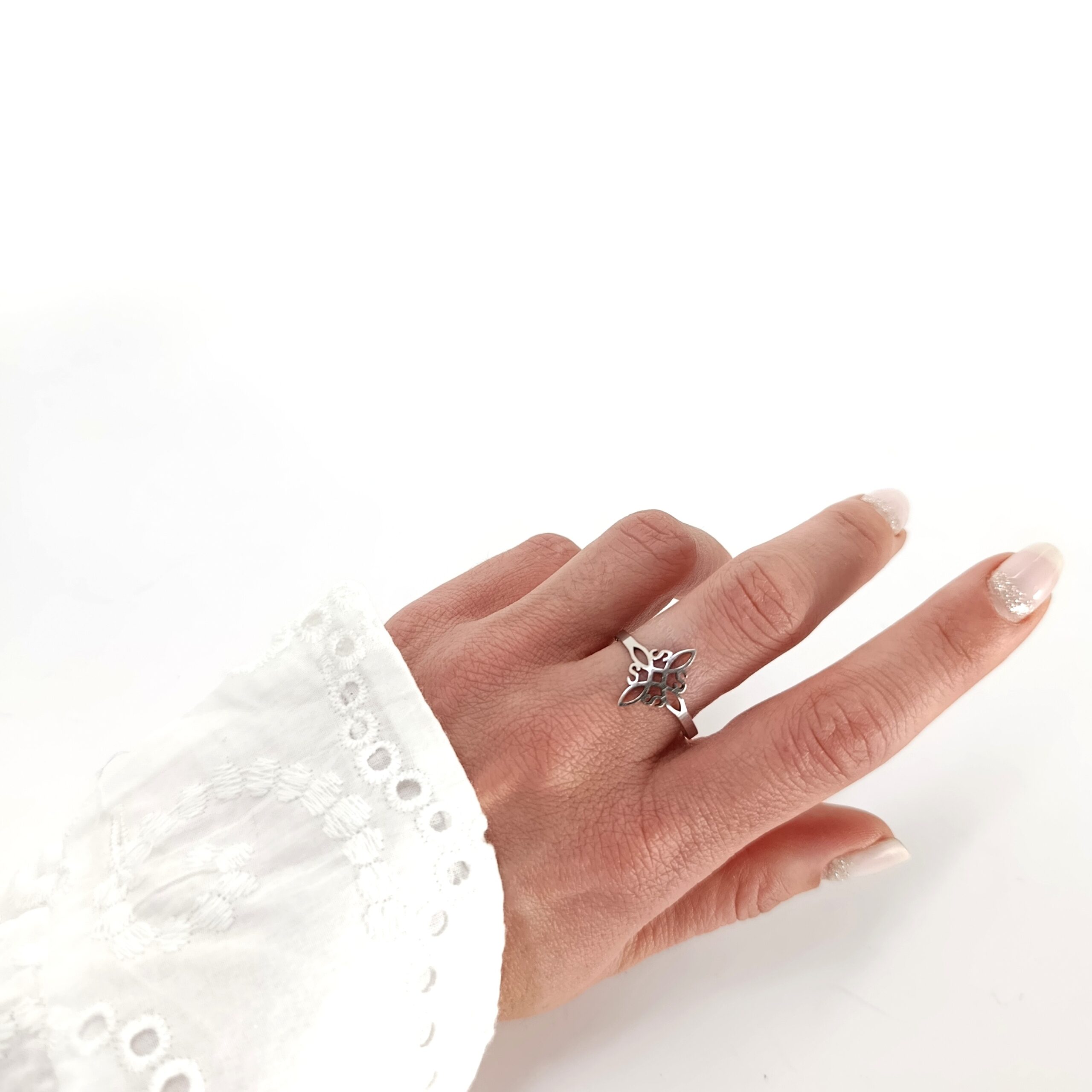 Anillo Acero Quirurgico -Nudo de Bruja