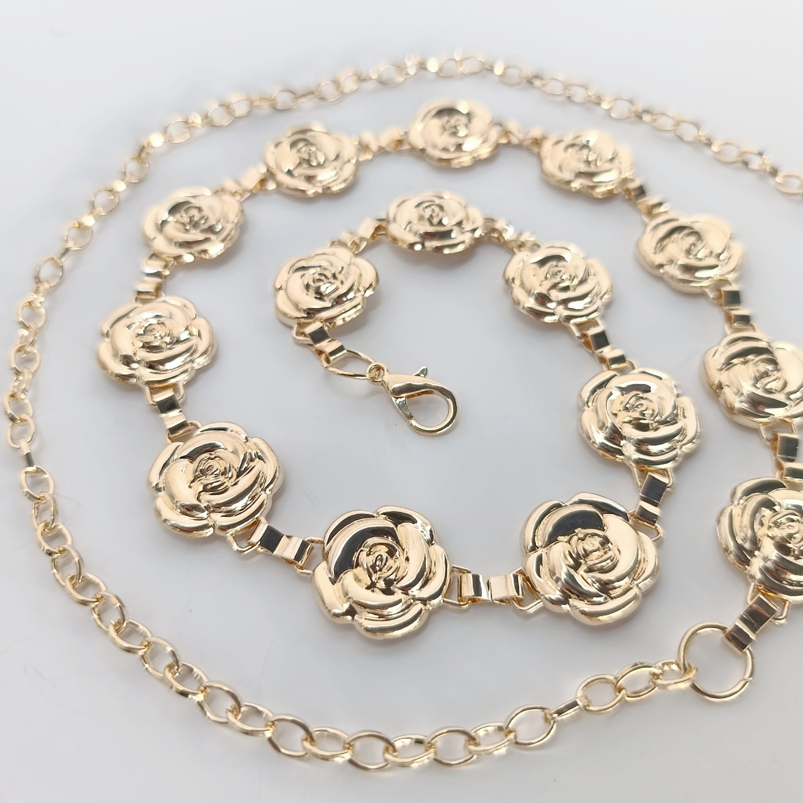 Cinto Metalico Rosas -Dorado - Imagen 2
