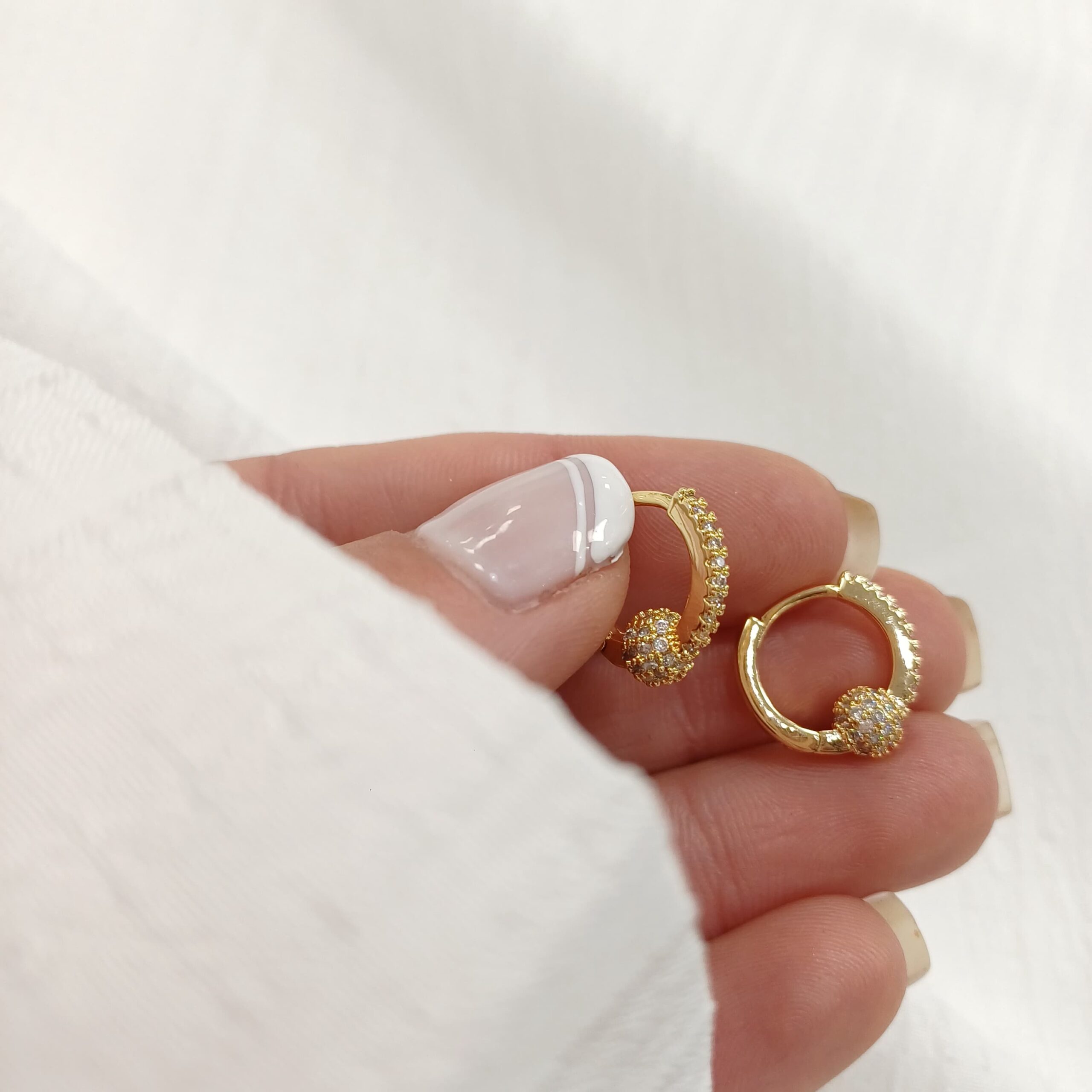 Aro Bolita Brillos -Dorado - Imagen 2